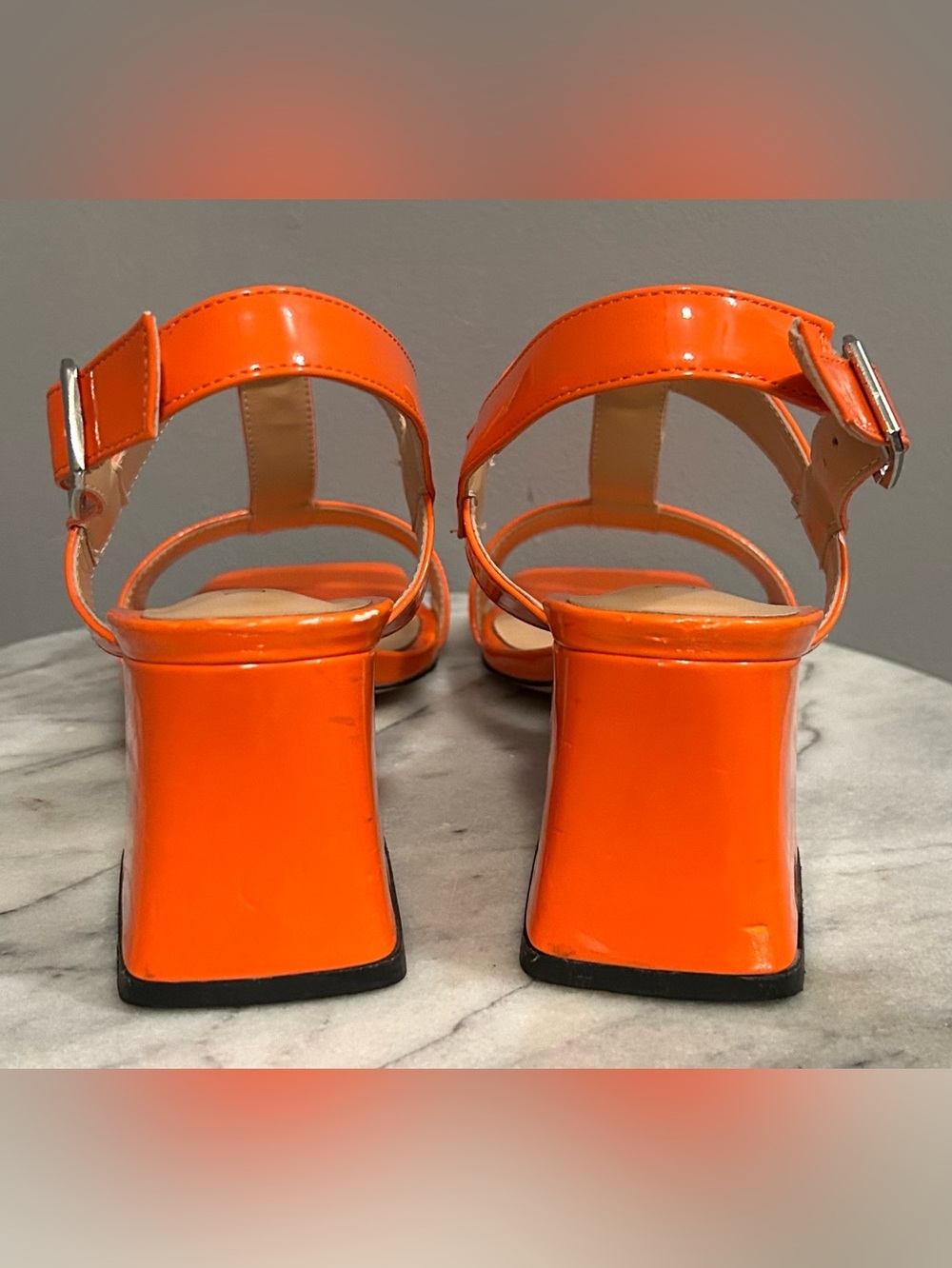 MODENCOCO Orange Patent Leather T-Strap 2inch Block Heel Sandals-Size 7 - Picture 4 of 6